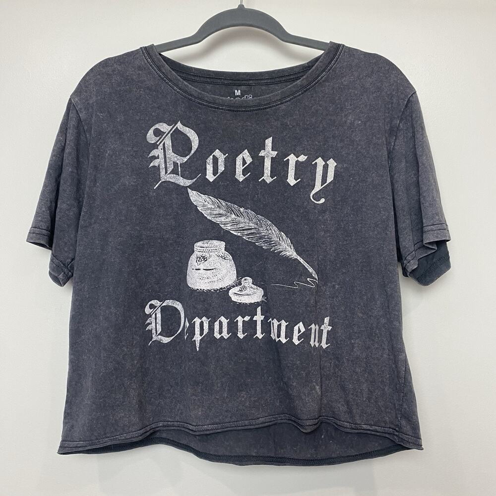 Goodie Two Sleeves Women's Junior's Sz Medium Gray Poetry Department Cropped Tee